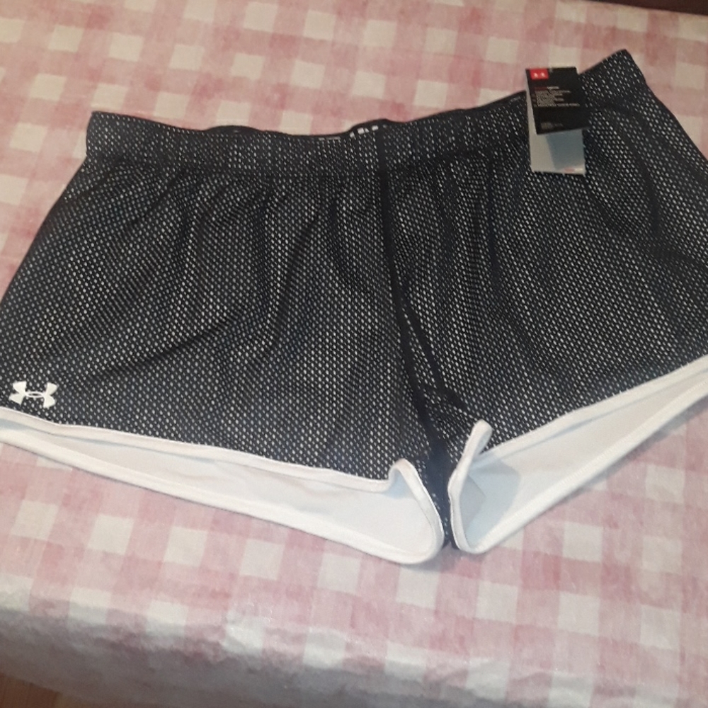 Under Armour REVERSIBLE SHORTS(SKU557)